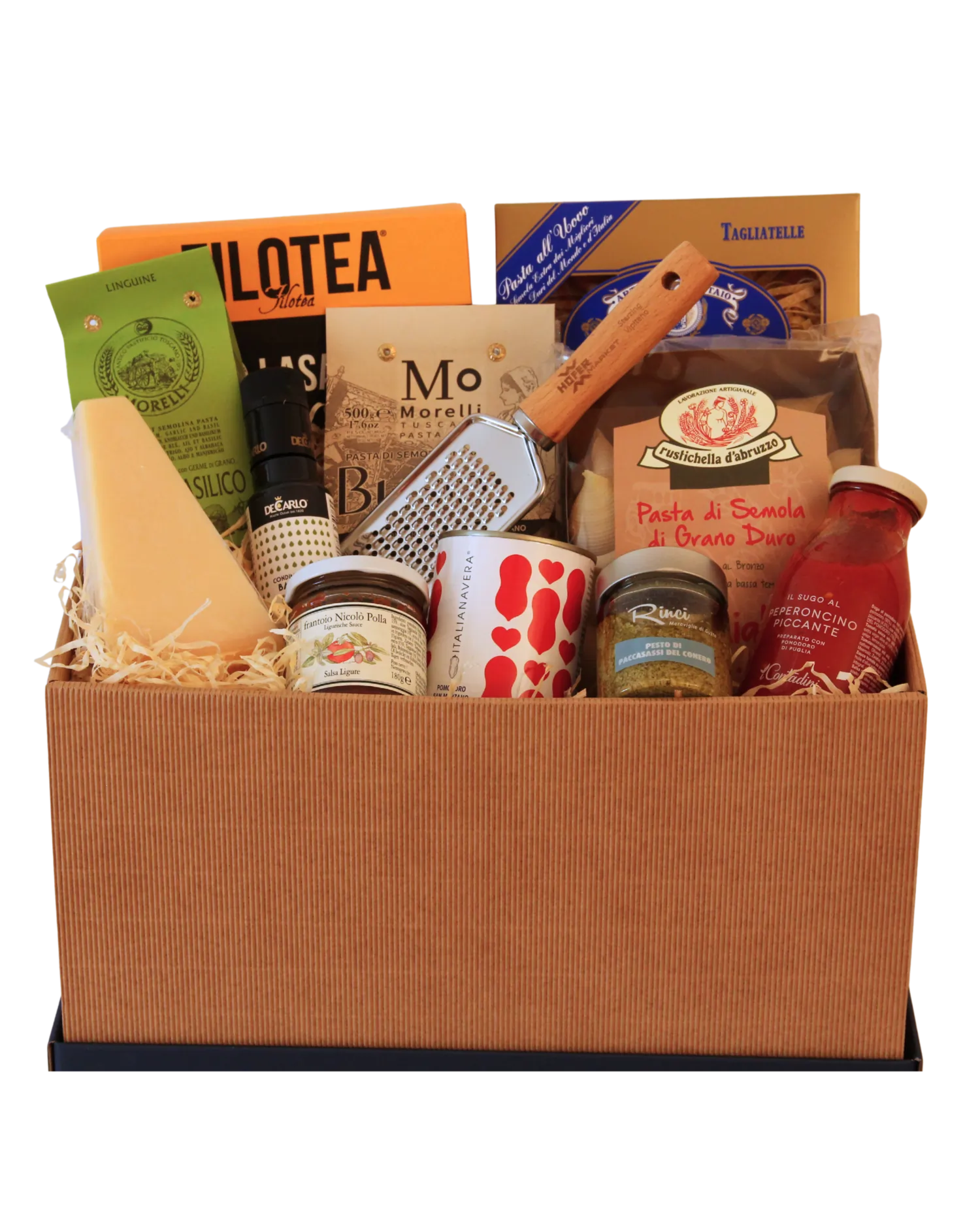 Weihnachtlicher Geschenkkorb Pasta im Hofer Market